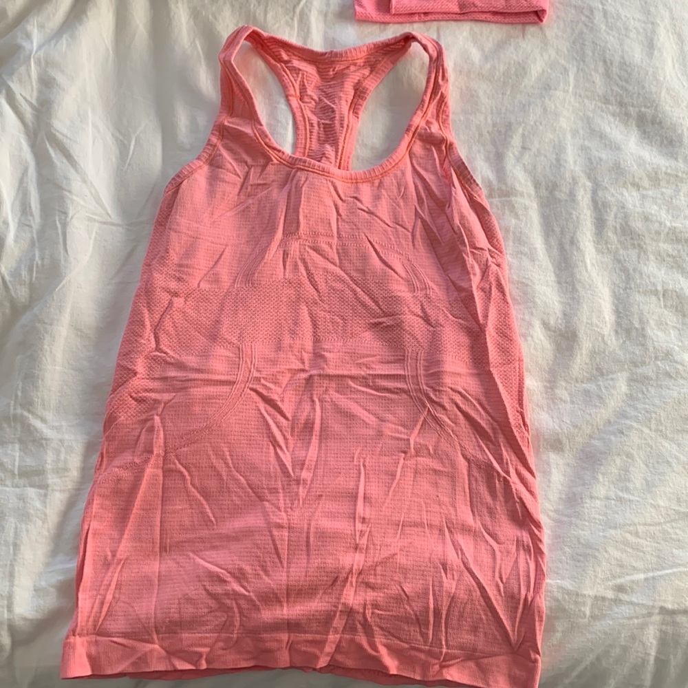 Coral lululemon tank